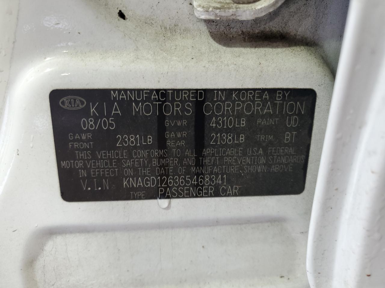 2006 Kia Optima Lx VIN: KNAGD126365468341 Lot: 61807205