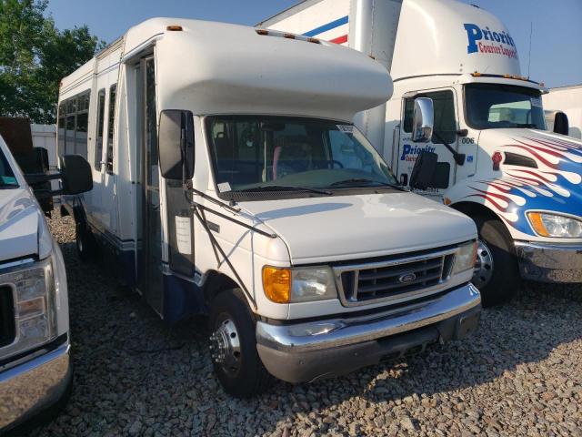 2006 FORD ECONOLINE E450 SUPER DUTY CUTAWAY VAN  