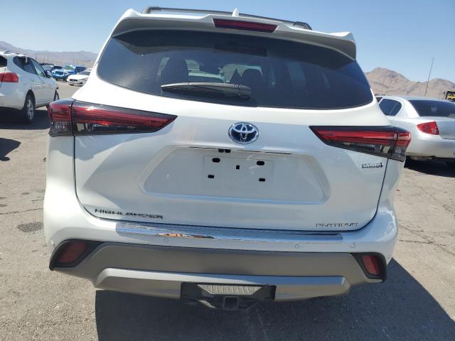  TOYOTA HIGHLANDER 2022 Biały