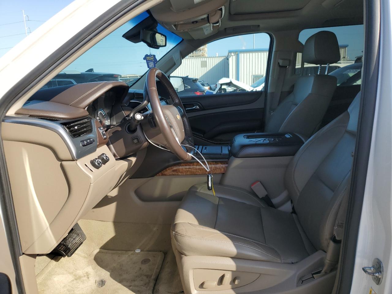 2016 Chevrolet Suburban K1500 Ltz VIN: 1GNSKJKC2GR365325 Lot: 60675685