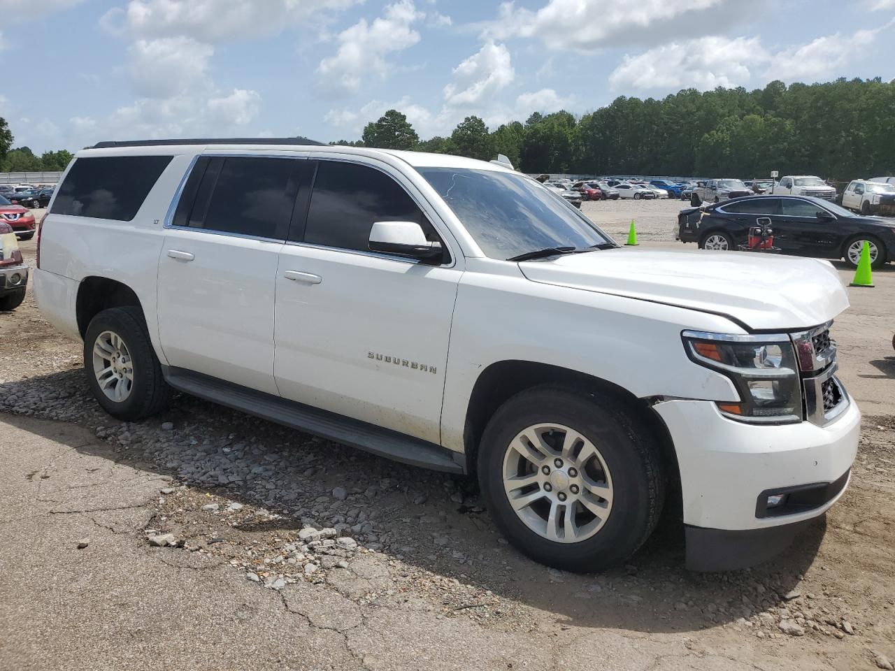 2015 Chevrolet Suburban K1500 Lt VIN: 1GNSKJKC9FR616632 Lot: 62652375