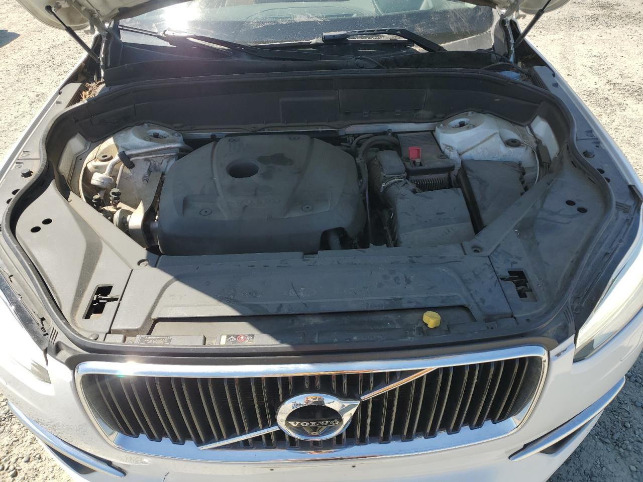 2016 Volvo Xc90 T6 VIN: YV4A22PK8G1030544 Lot: 62892625