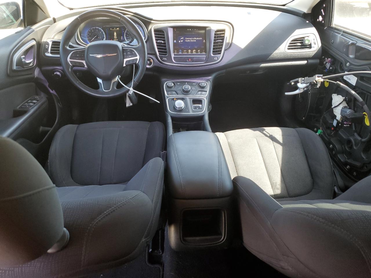 2015 Chrysler 200 Limited VIN: 1C3CCCAB4FN627452 Lot: 60923745