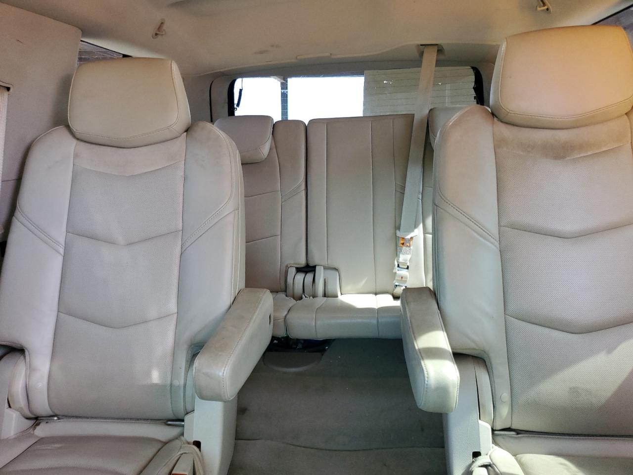 2015 Cadillac Escalade Premium VIN: 1GYS4CKJ1FR282958 Lot: 62694505