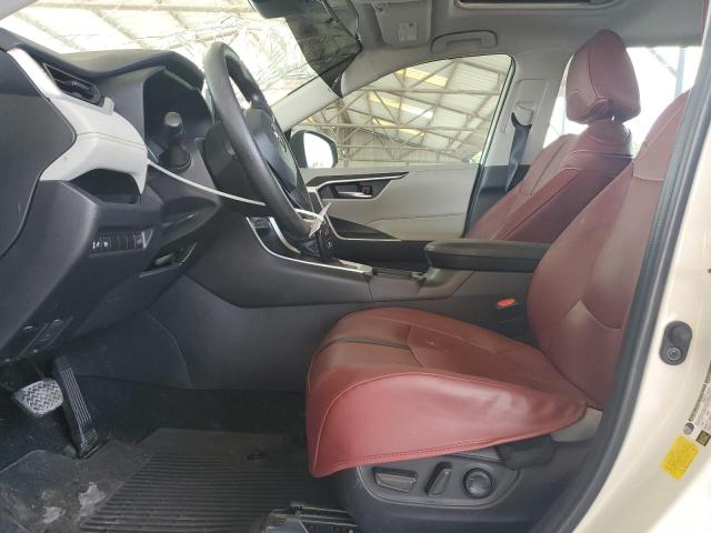  TOYOTA RAV4 2021 Белы