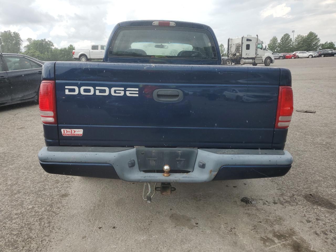 2002 Dodge Dakota Quad Sport VIN: 1B7HL38N42S564740 Lot: 62684305