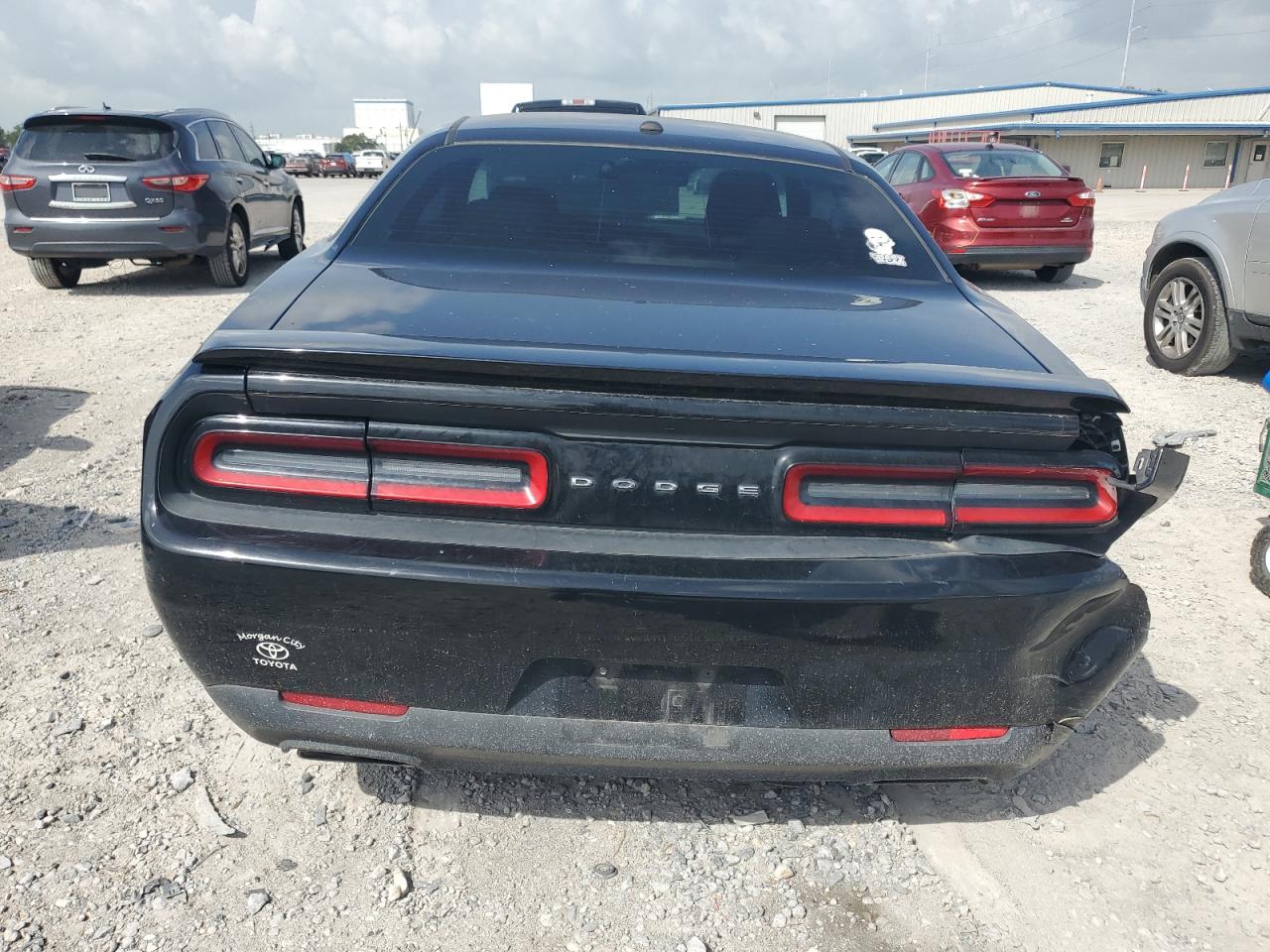 2017 Dodge Challenger R/T VIN: 2C3CDZBTXHH571715 Lot: 61813715
