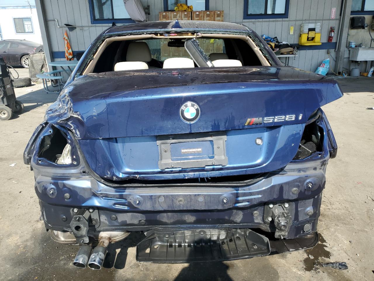 2008 BMW 528 I VIN: WBANU535X8CT01106 Lot: 61222405