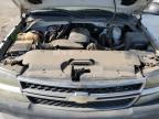 2006 Chevrolet Silverado C2500 Heavy Duty for Sale in Fresno, CA - Minor Dent/Scratches