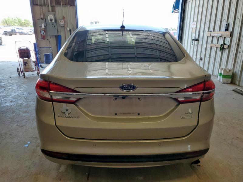  FORD FUSION 2018 Бежевый