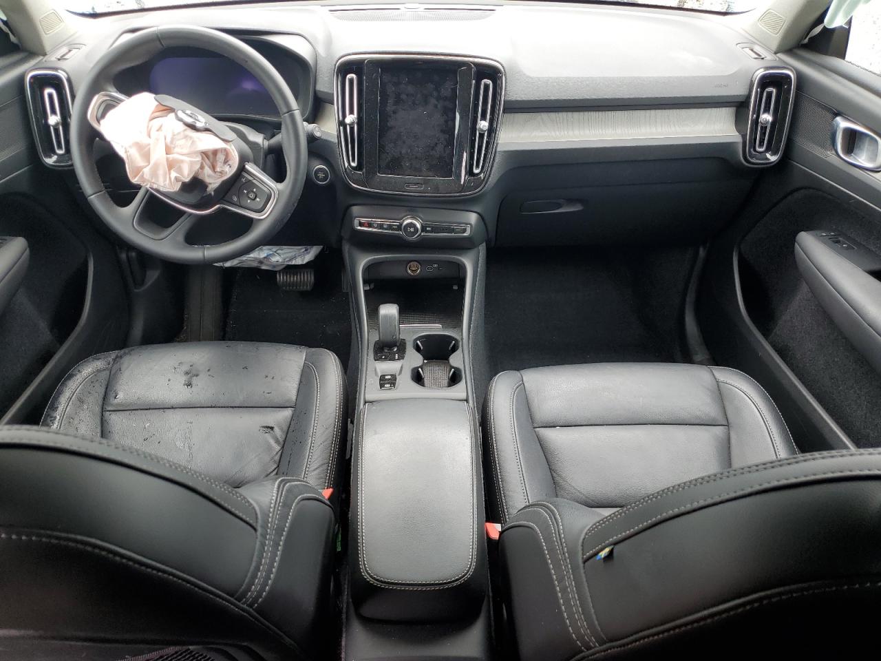 2023 Volvo Xc40 Core VIN: YV4L12UK7P2053842 Lot: 59940225
