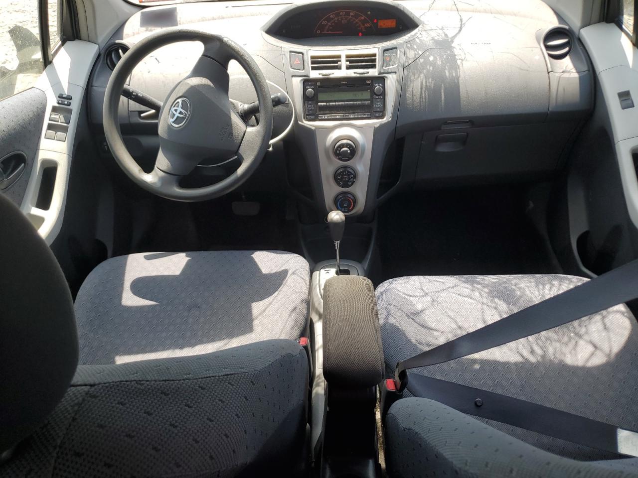 2009 Toyota Yaris VIN: JTDKT903X95257360 Lot: 62282135