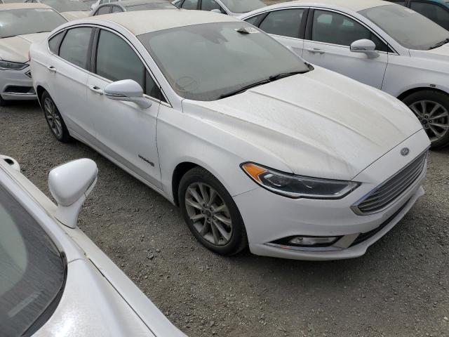 Седани FORD FUSION 2017 Білий
