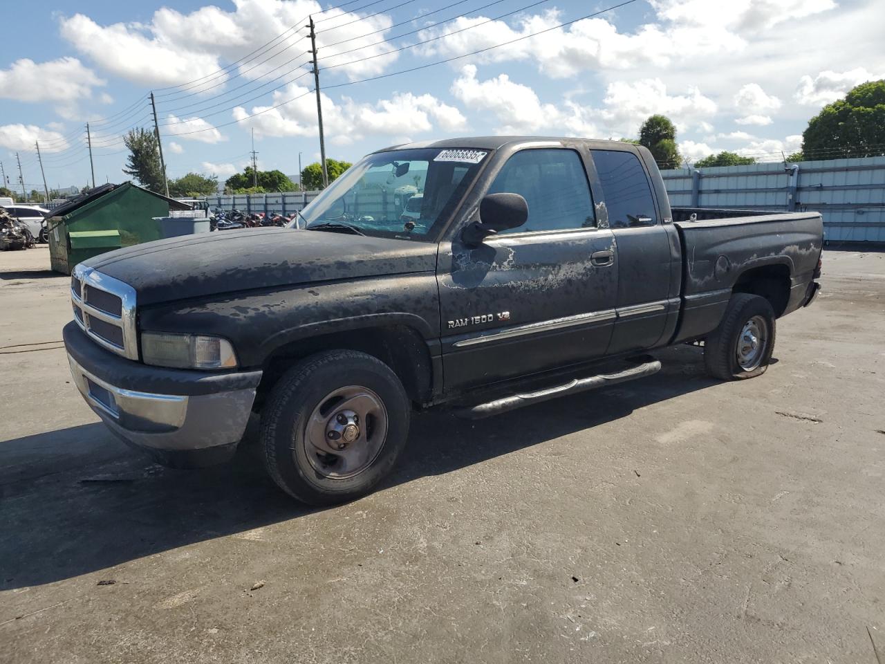 2001 Dodge Ram 1500 იყიდება Miami-ში, FL - Side