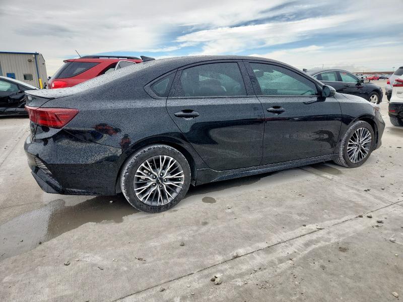  KIA FORTE 2023 Черный