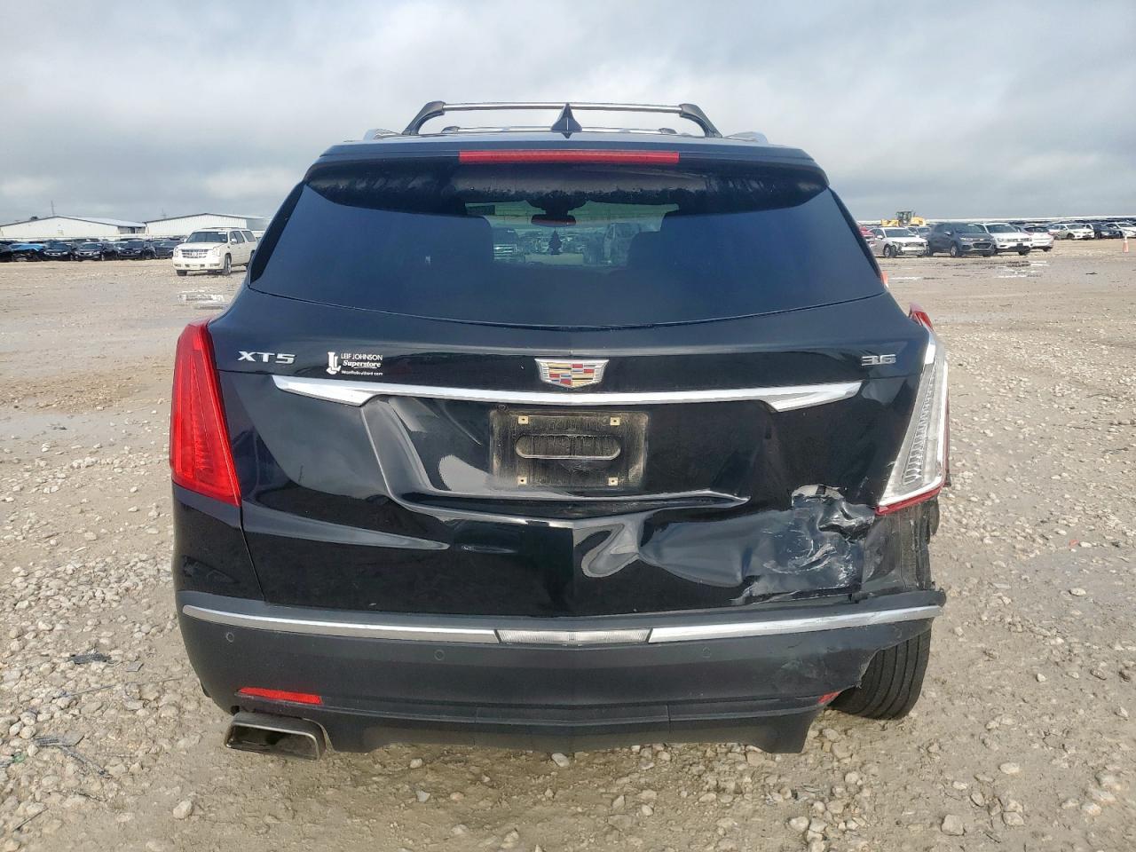2017 Cadillac Xt5 Luxury VIN: 1GYKNBRS3HZ166265 Lot: 62447775