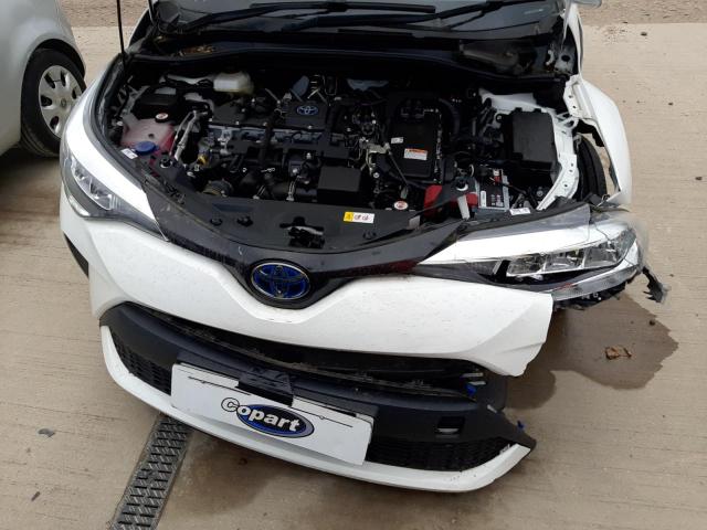 2022 TOYOTA C-HR ICON