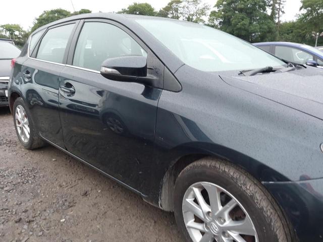 2013 TOYOTA AURIS ICON