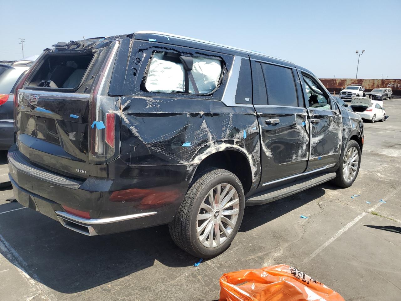 CADILLAC ESCALADE 2022 VIN 1GYS3KKLXNR132666 фото 3