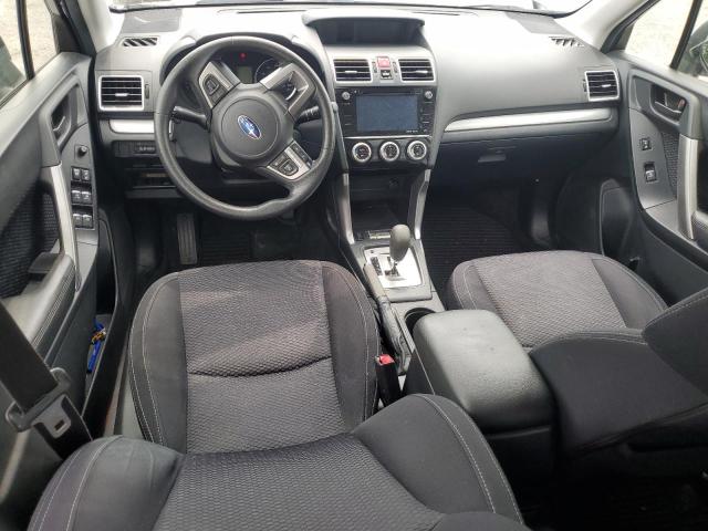  SUBARU FORESTER 2017 Сріблястий