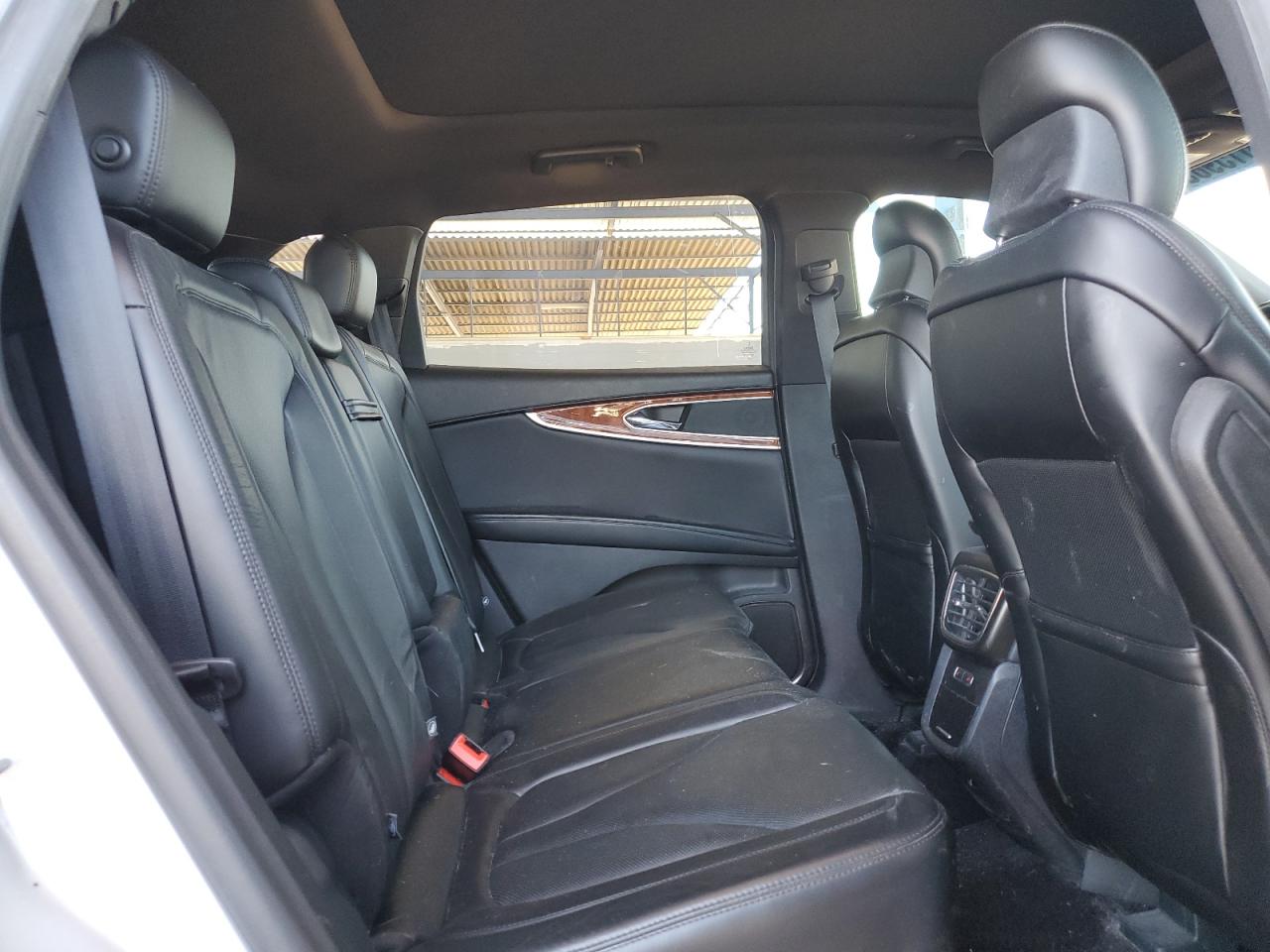 2016 Lincoln Mkx Reserve VIN: 2LMTJ8LP9GBL61849 Lot: 61598545