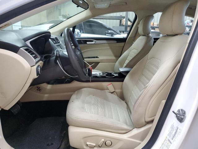  FORD FUSION 2016 Biały