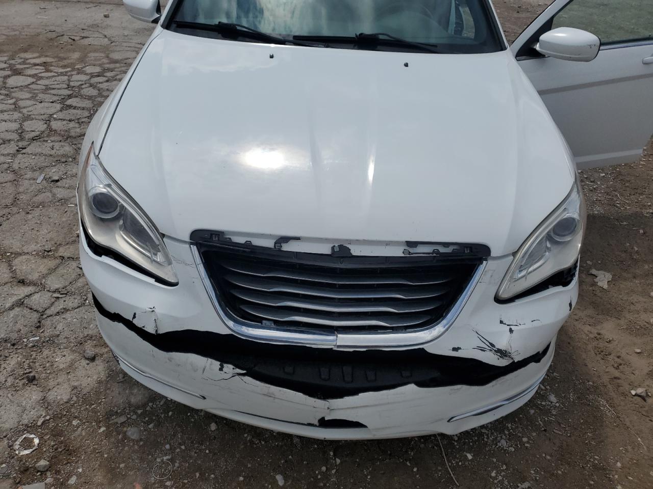 2013 Chrysler 200 Touring VIN: 1C3CCBBB5DN726433 Lot: 60270275
