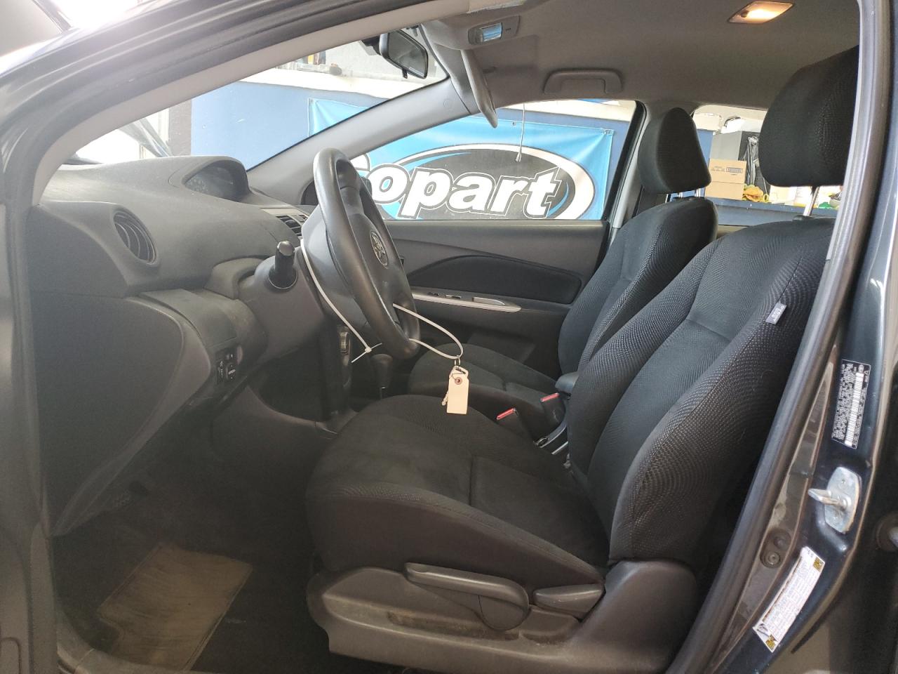 2009 Toyota Yaris VIN: JTDBT903991320553 Lot: 60213145