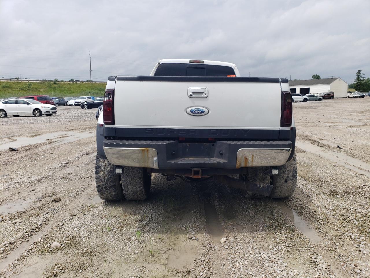2008 Ford F350 Super Duty VIN: 1FTWW33R58EB45330 Lot: 62639655