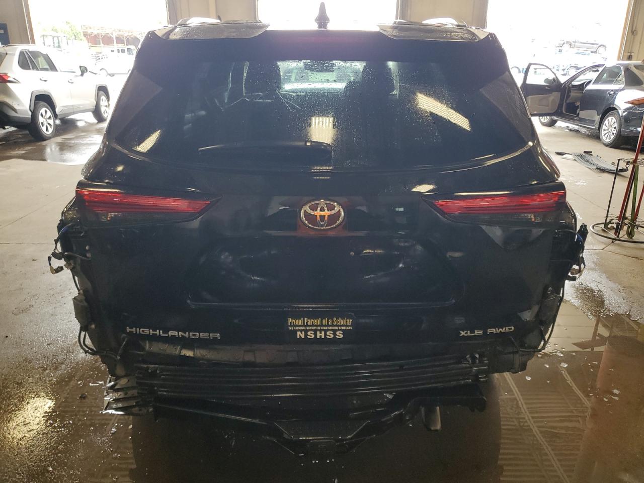 2022 Toyota Highlander Xle VIN: 5TDHZRBHXNS595914 Lot: 61271535