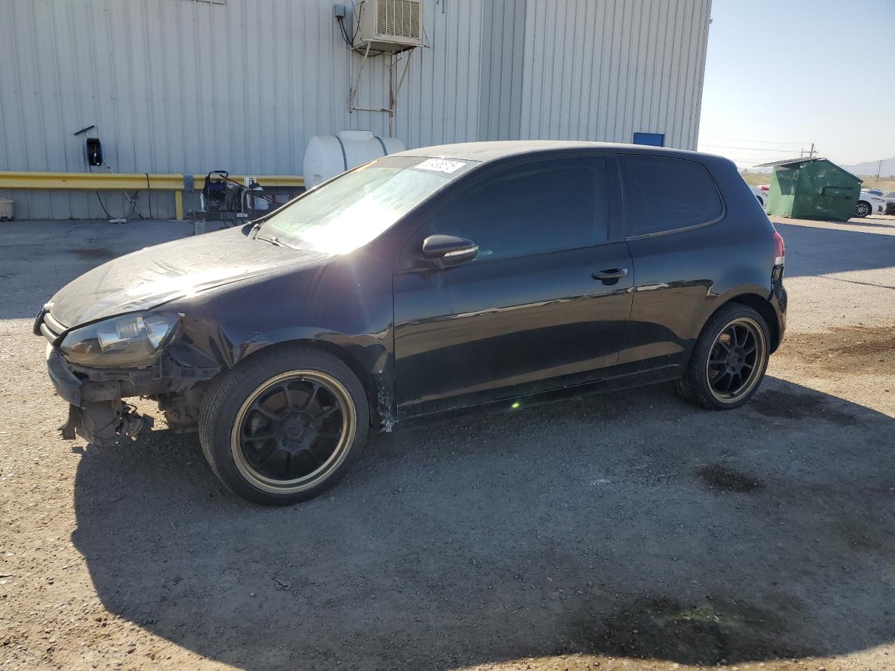 2011 Volkswagen Golf zu verkaufen in Tucson, AZ - Front End