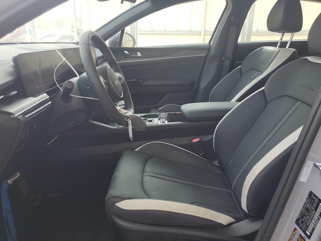 2025 Kia K5 Gt Line VIN: KNAG64J73S5322604 Lot: 60198795