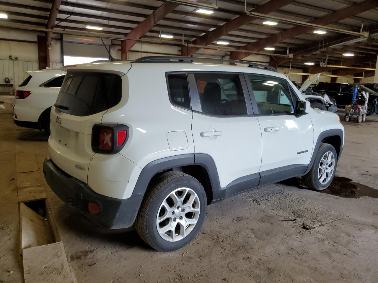 JEEP RENEGADE 2015 VIN ZACCJBBT6FPC09372 фото 3