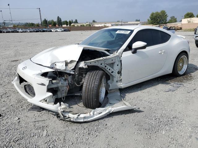  TOYOTA SCION 2015 Білий
