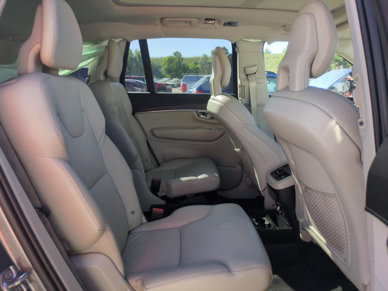 2020 Volvo Xc90 T6 Momentum VIN: YV4A221K7L1559129 Lot: 61610985