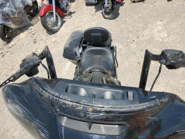 undisplay HARLEY-DAVIDSON FL 2015 Чорний