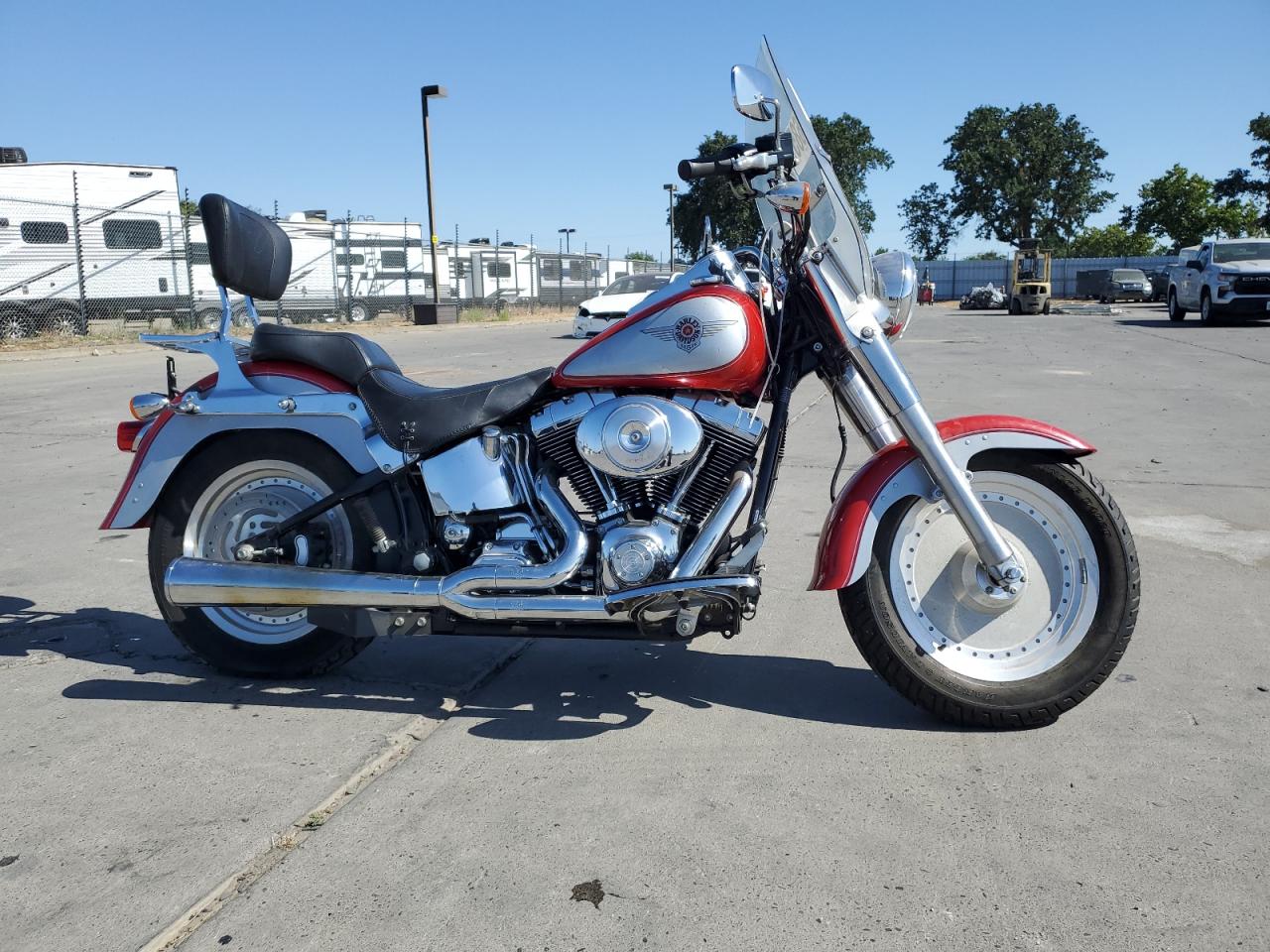 2002 Harley-Davidson Flstf продається в Sacramento, CA - Minor Dent/Scratches
