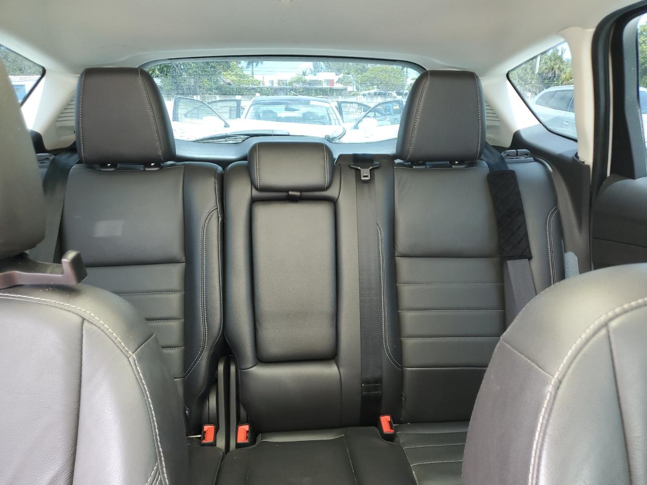 2016 Ford C-Max Sel VIN: 1FADP5BU4GL107013 Lot: 61843665