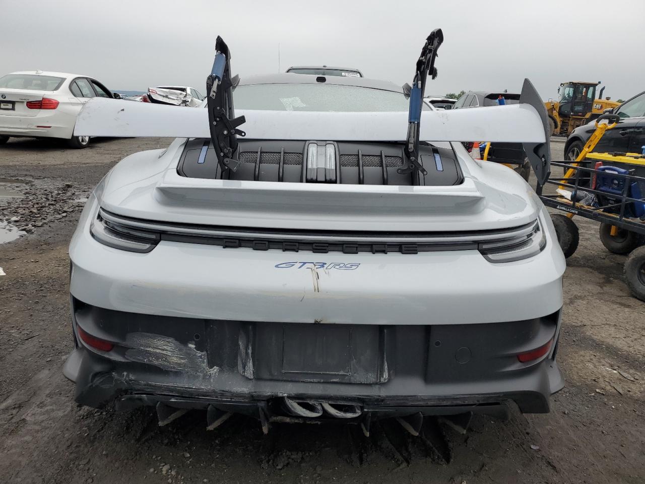 2025 Porsche 911 Gt3 Rs VIN: WP0AF2A99SS278169 Lot: 61540105