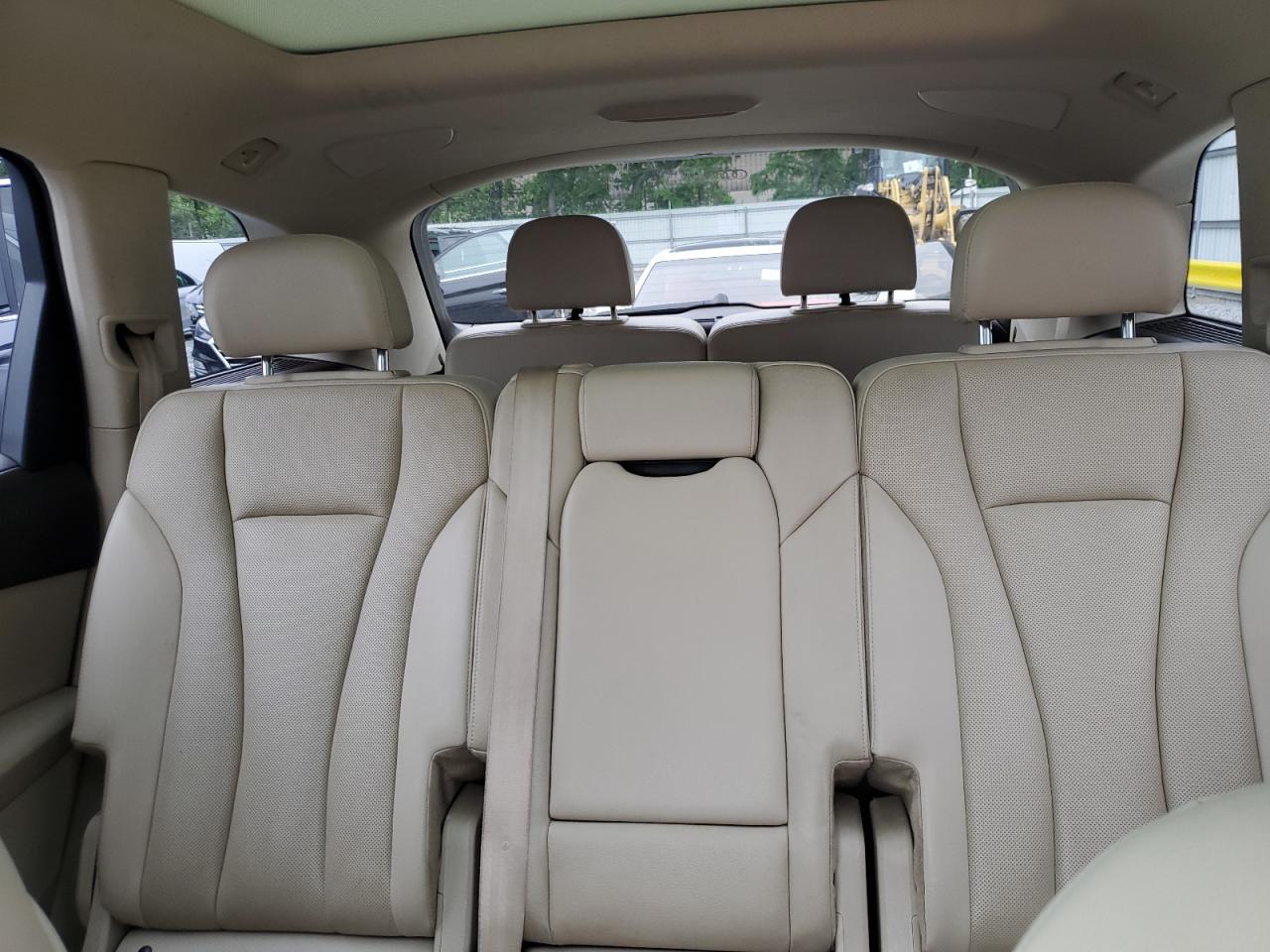 2019 Audi Q7 Premium Plus VIN: WA1LAAF72KD031809 Lot: 60015545