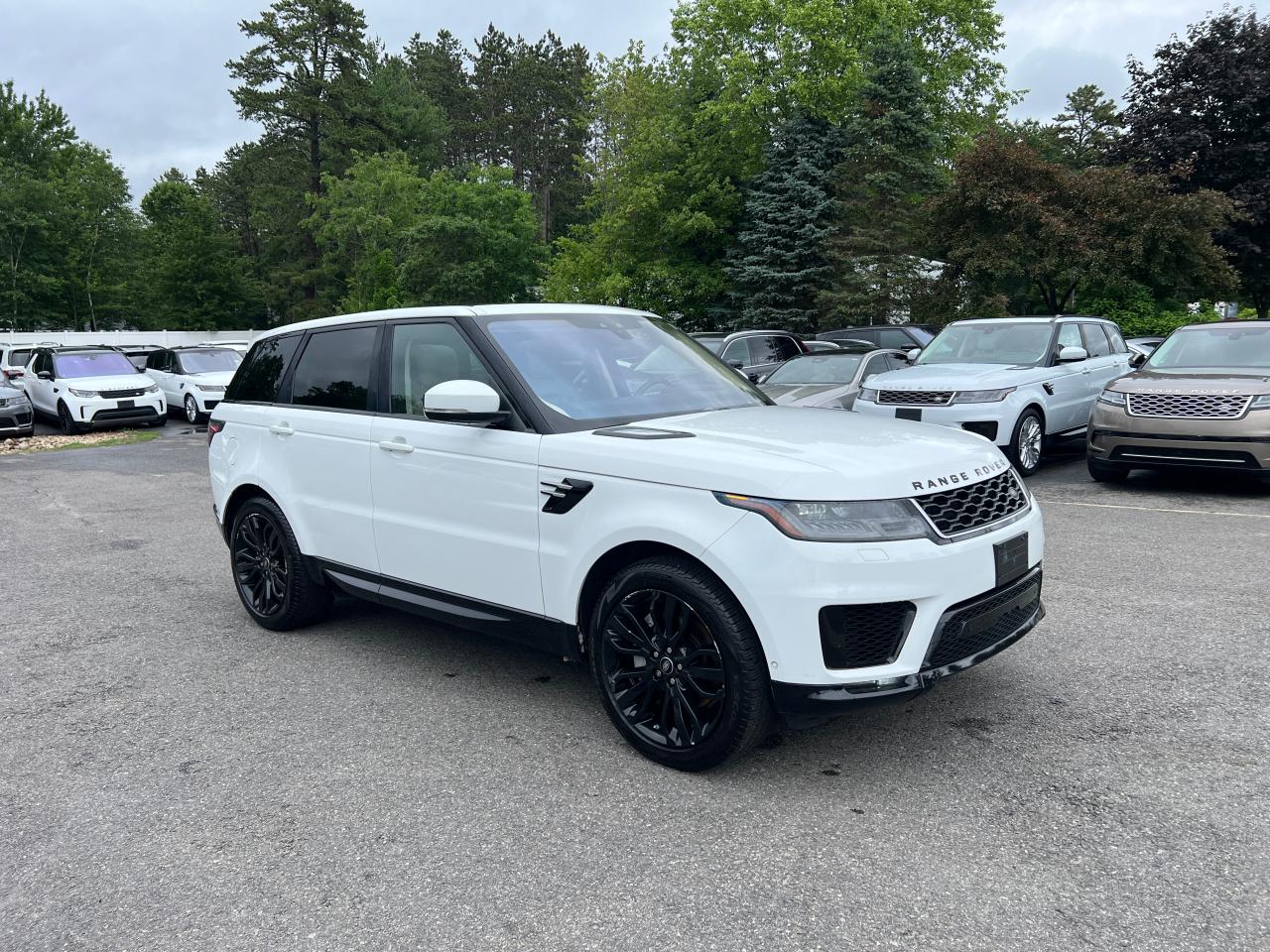 2019 Land Rover Range Rover Sport Hse for Sale in North Billerica, MA - Minor Dent/Scratches