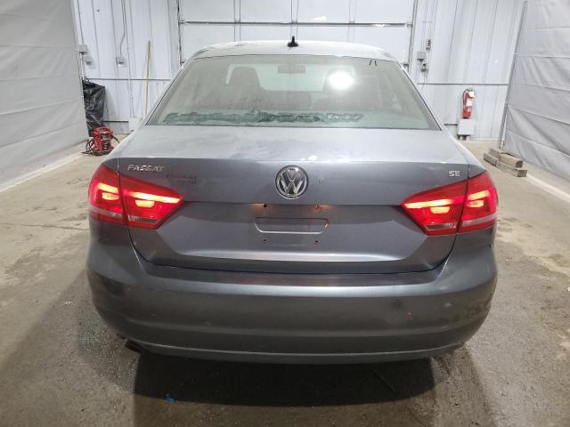 Sedans VOLKSWAGEN PASSAT 2013 Gray