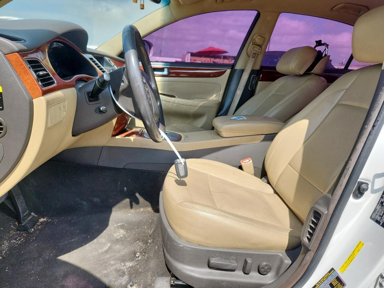 2013 Hyundai Genesis 3.8L VIN: KMHGC4DD9DU235078 Lot: 61439165