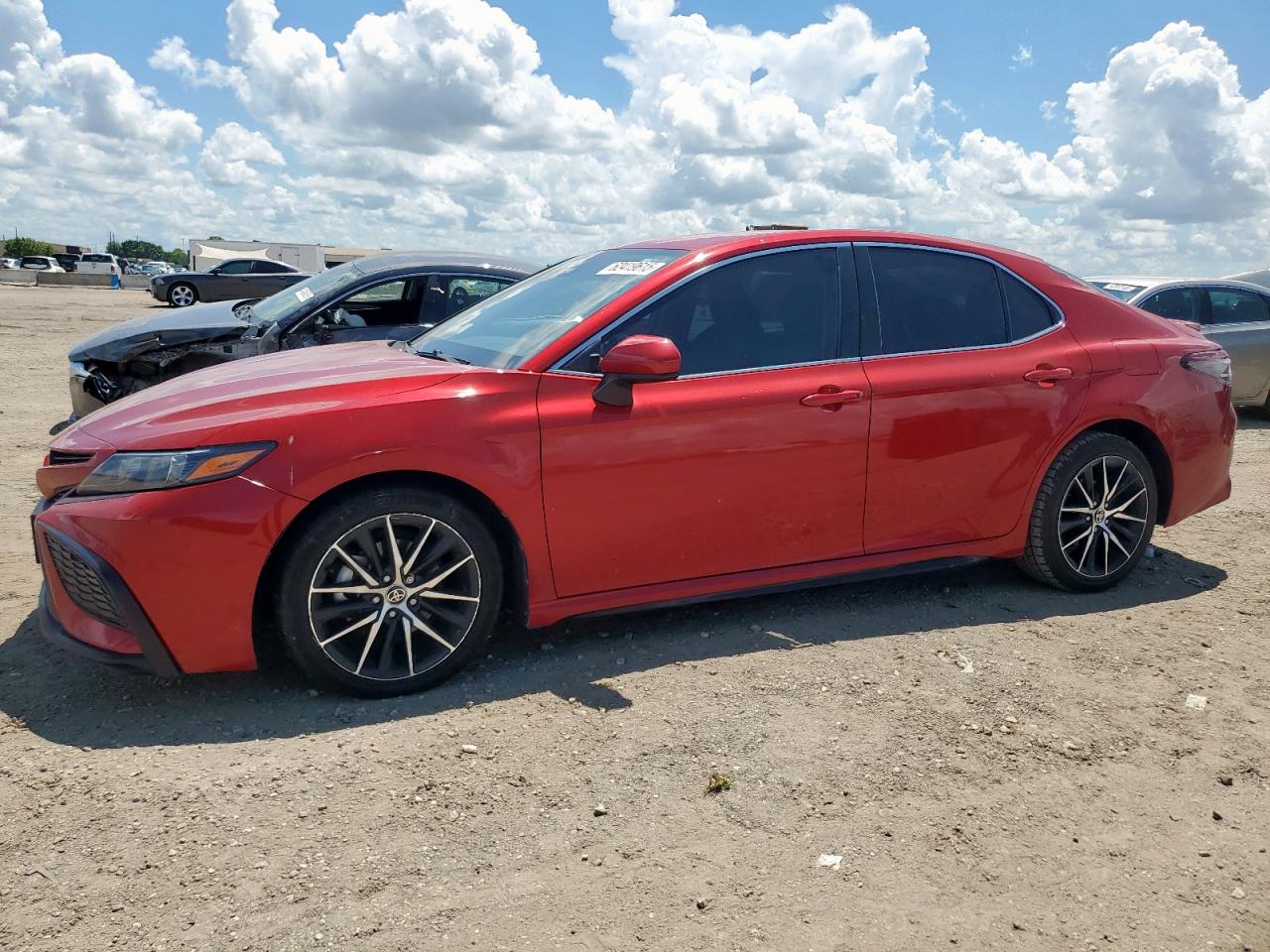 TOYOTA CAMRY 2021 4T1G11AK8MU459854