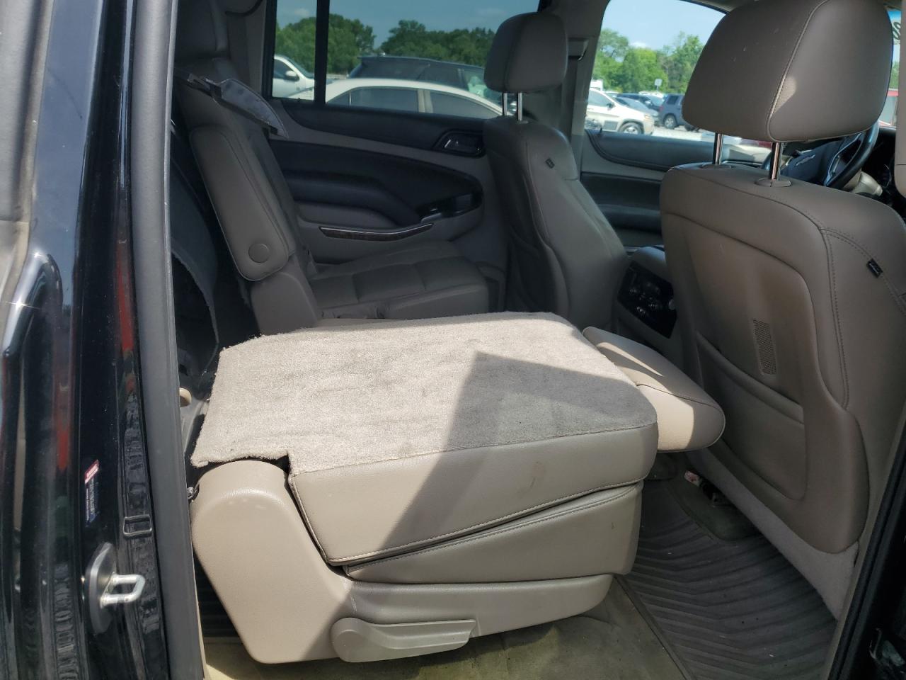 2015 Chevrolet Suburban C1500 Ltz VIN: 1GNSCKKC5FR235203 Lot: 61436465