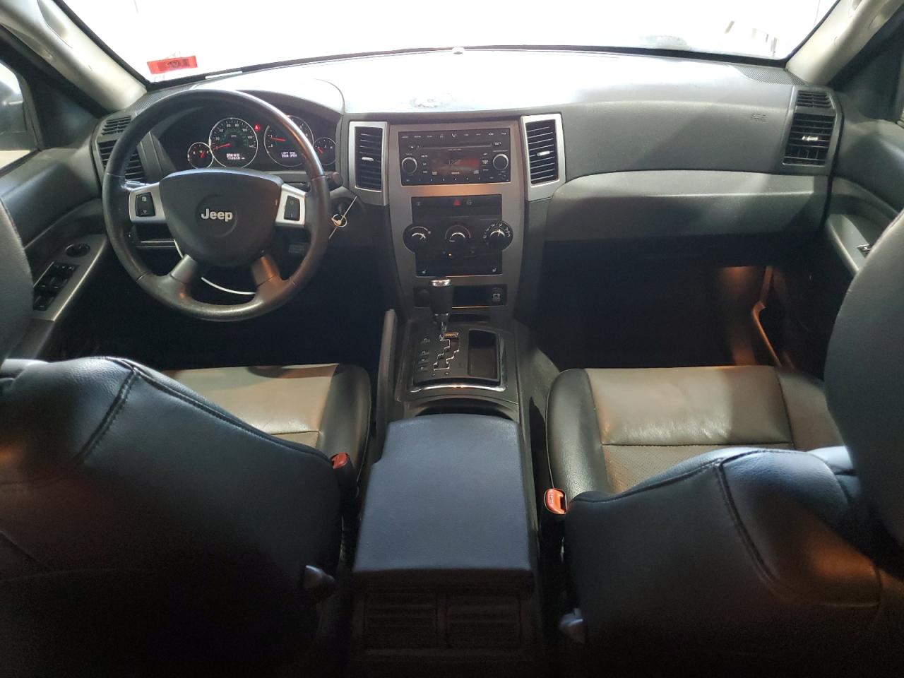 2008 Jeep Grand Cherokee Laredo VIN: 1J8GR48K78C236102 Lot: 61804085