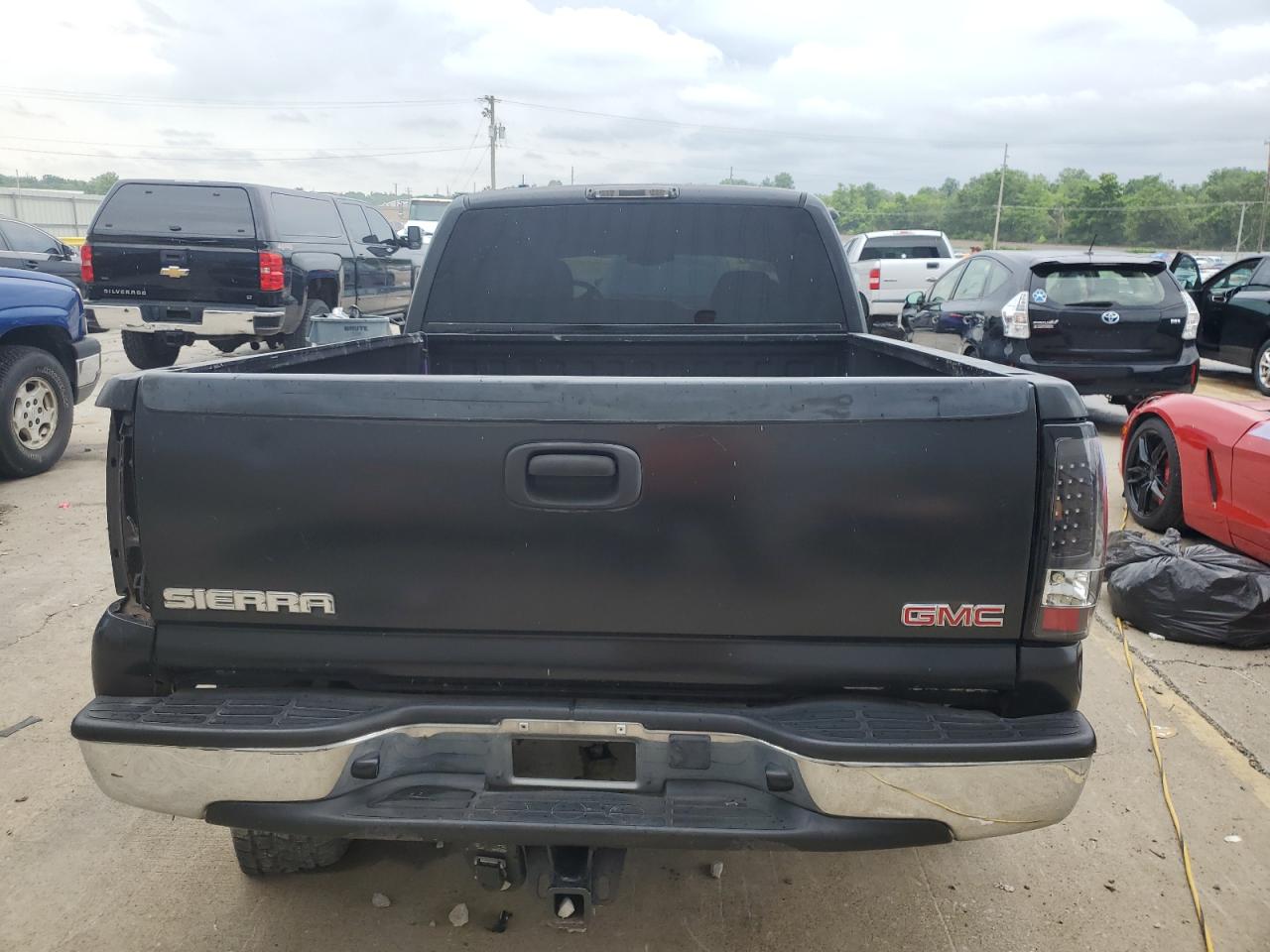 2003 GMC New Sierra C1500 VIN: 2GTEC19T031272685 Lot: 60541085
