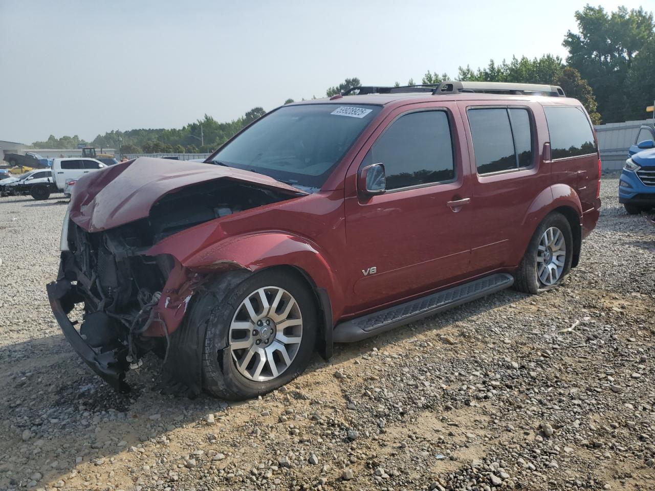 2008 Nissan Pathfinder Le for Sale in Memphis, TN - Front End