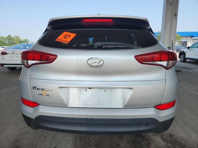  HYUNDAI TUCSON 2018 Srebrny
