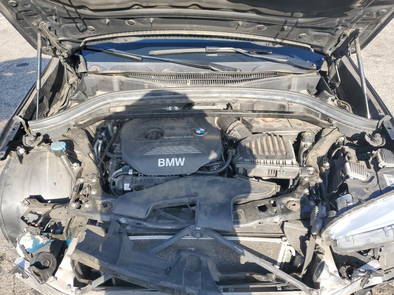 2016 BMW X1 xDrive28I VIN: WBXHT3C30GP889744 Lot: 61268695